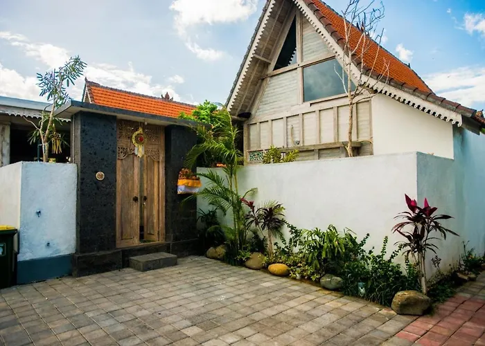 Paradise Edem - Private Near Pool 3* Canggu
